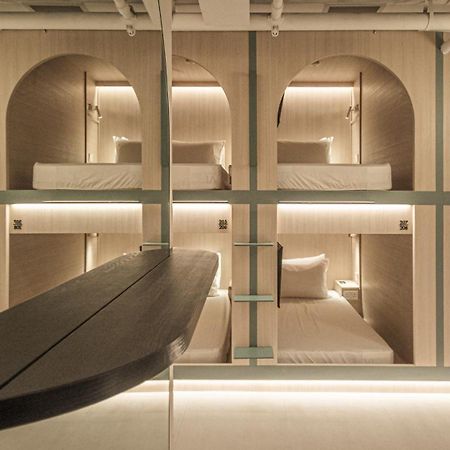 Jyu Capsule Hotel Singapore Buitenkant foto